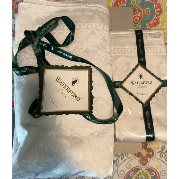 NWT Waterford Ardmore Victorian Traditional White Tablecloth 102"x60"+4 Napkins - Picture 1 of 10